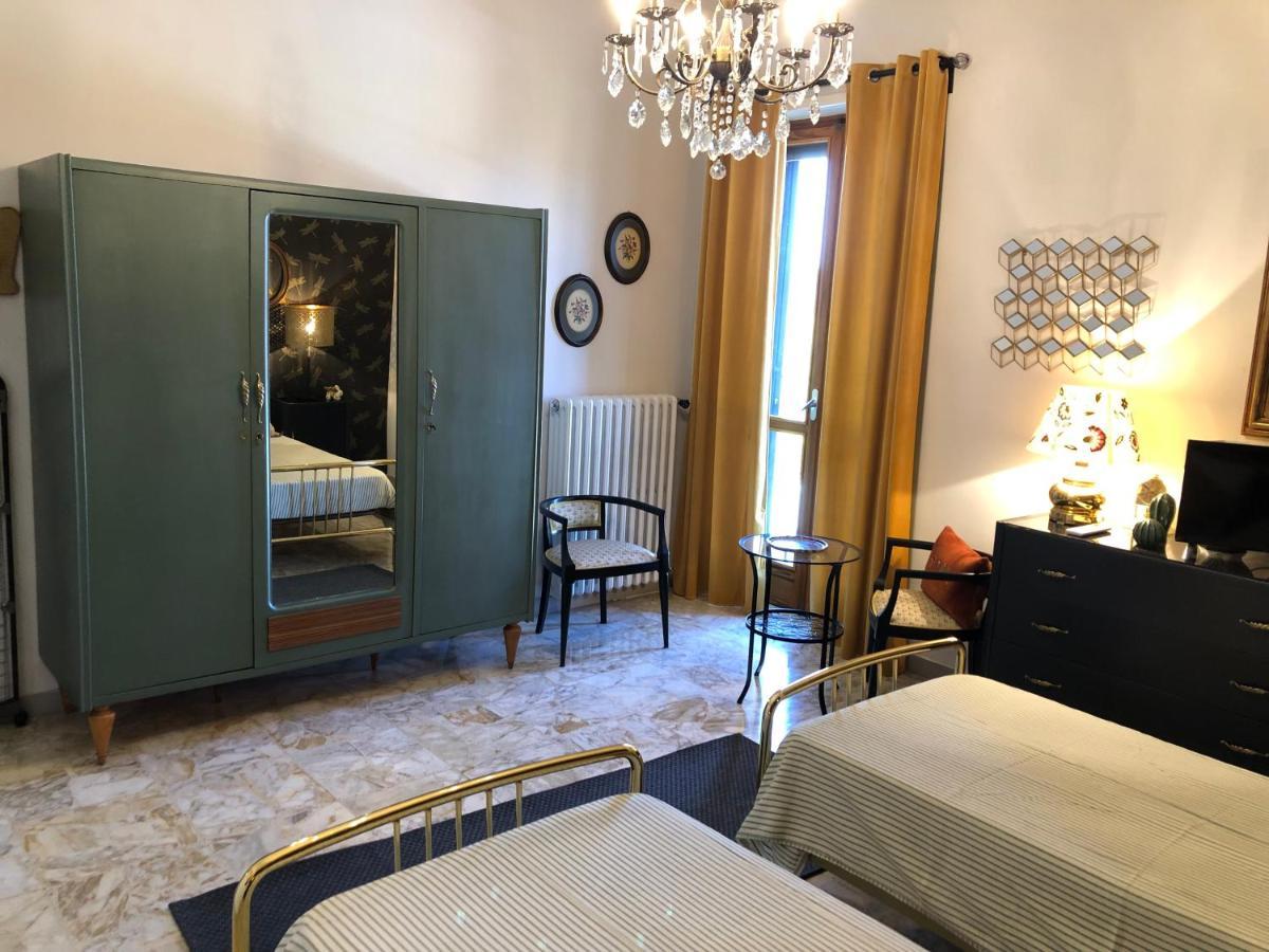 D'Or Duble' Bed And Breakfast Carignano  Exterior foto